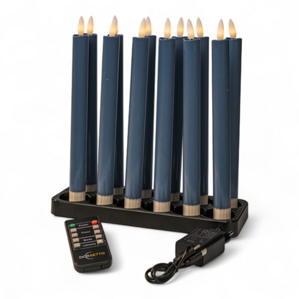 Een set van zes oplaadbare 97 mm warmwitte LED dinerkaarsen met realistisch vlameffect, 130 branduren, inclusief afstandsbediening, weergegeven op een witte achtergrond.