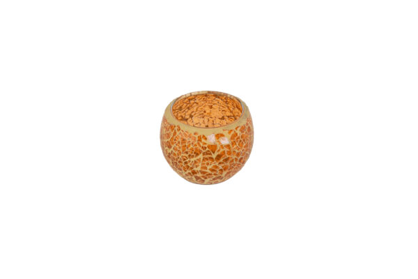De Waxinelichthouder 8,5 CM Dorsetto mozaïek oranje is een ronde, oranjebruine kandelaar van keramiek met een gebarsten mozaïektextuur en een open bovenkant, tegen een effen witte achtergrond.